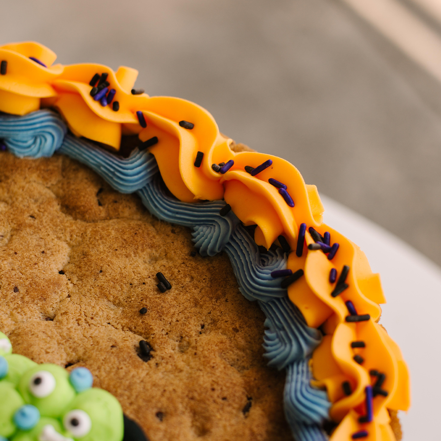 Cauldron 12" Cookie Cake