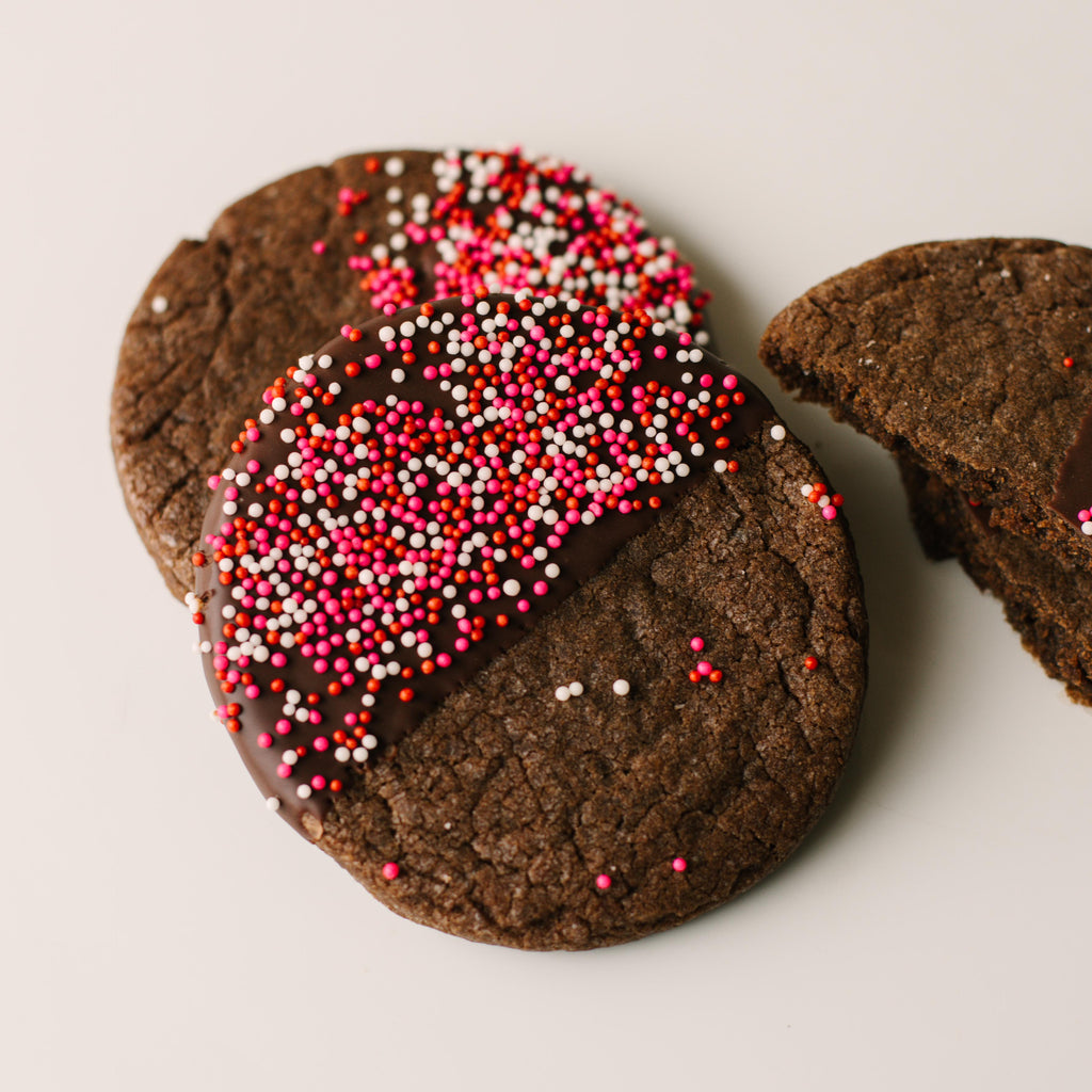 Valentine's Day Dipped Chocolate Cookies
